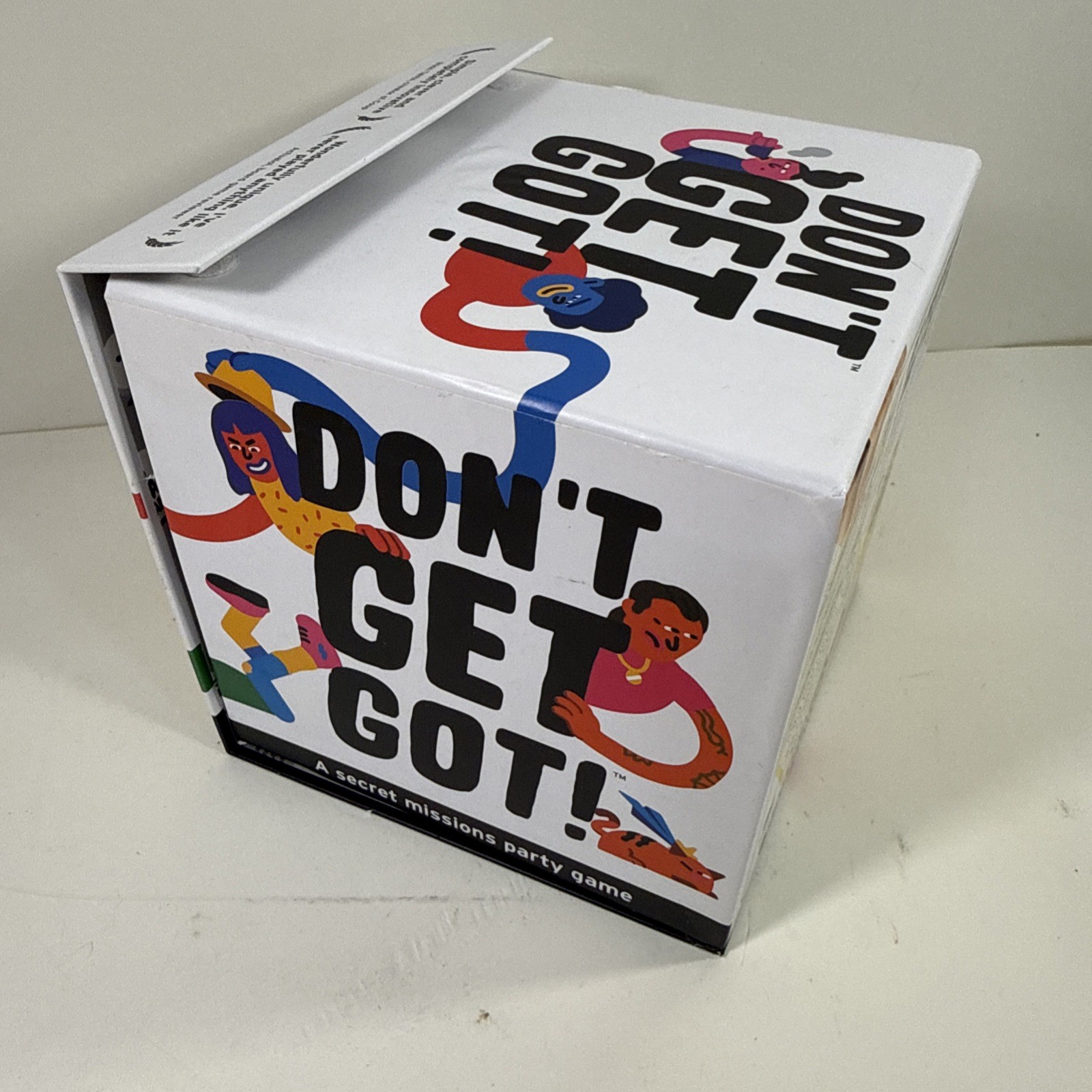 Big Potato Games – DON’T GET GOT! Board Game – White/Yellow – Dont Get Got