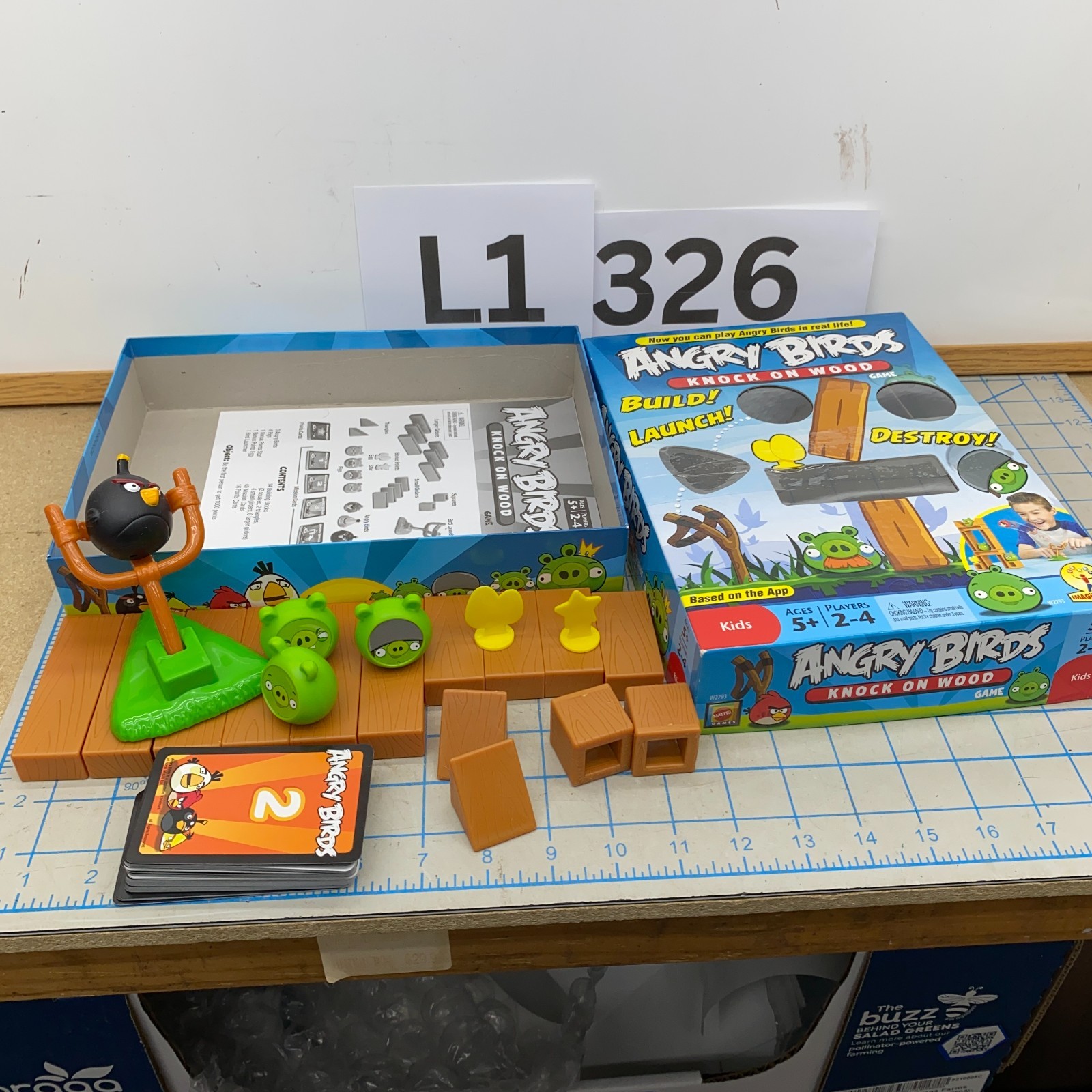 Angry Birds Knock on Wood Game – Mattel 2010
