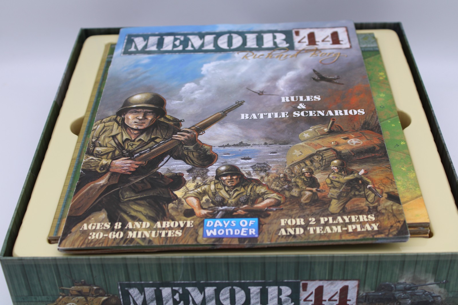 Memoir ’44 Days of Wonder (2004) Board Game – Richard Borg – Complete