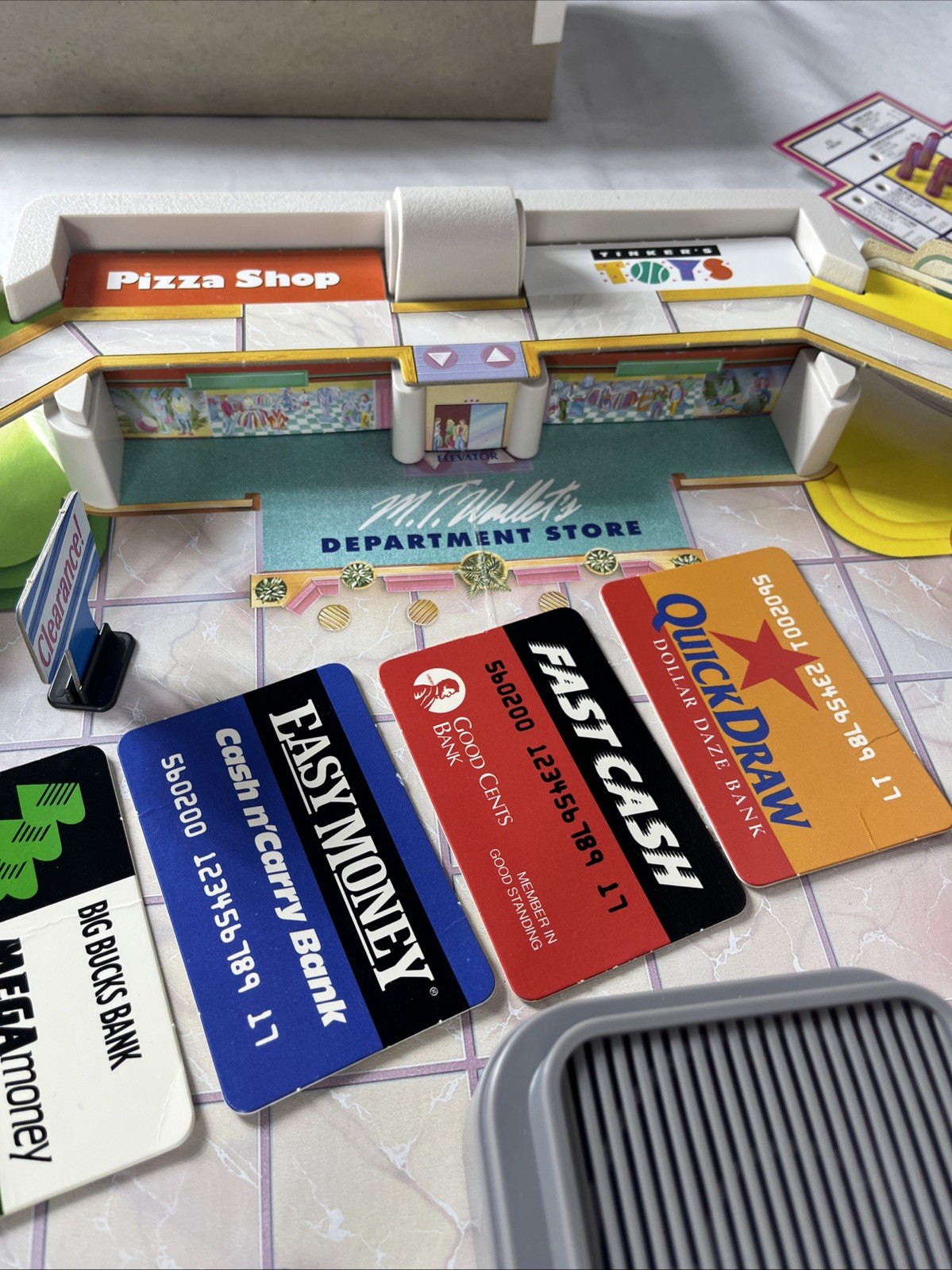 Electronic Mall Madness Milton Bradley-100% Complete w/ Working Electronic Unit