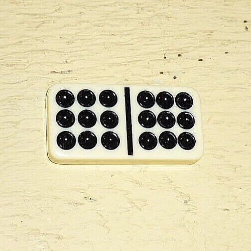 55 piece DOMINO Set 2 x 1 x 1/4 ” vintage ivory coloring