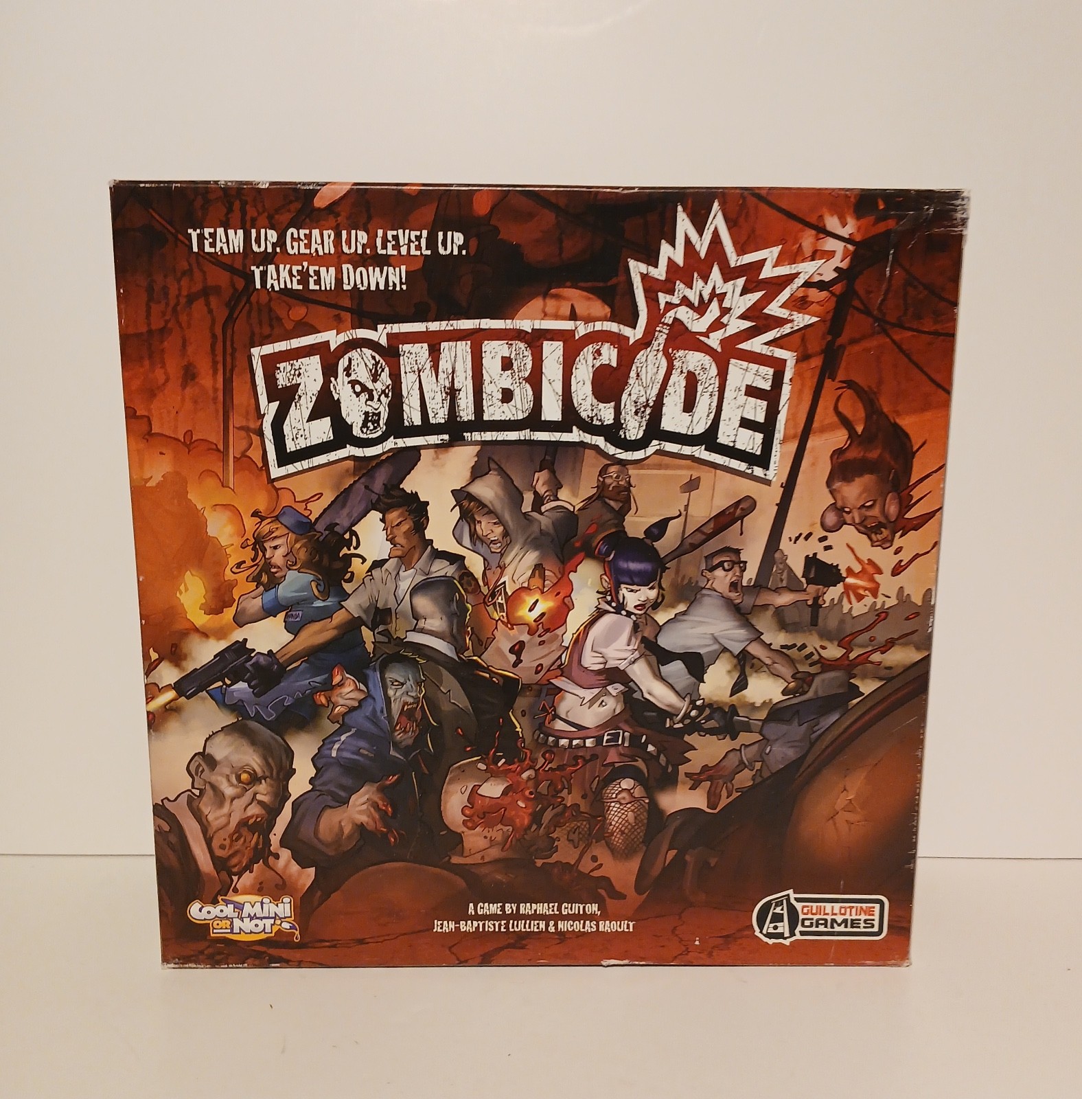 Zombicide Base Set Board Game Season 1 Guillotine, Complete- Good Condition