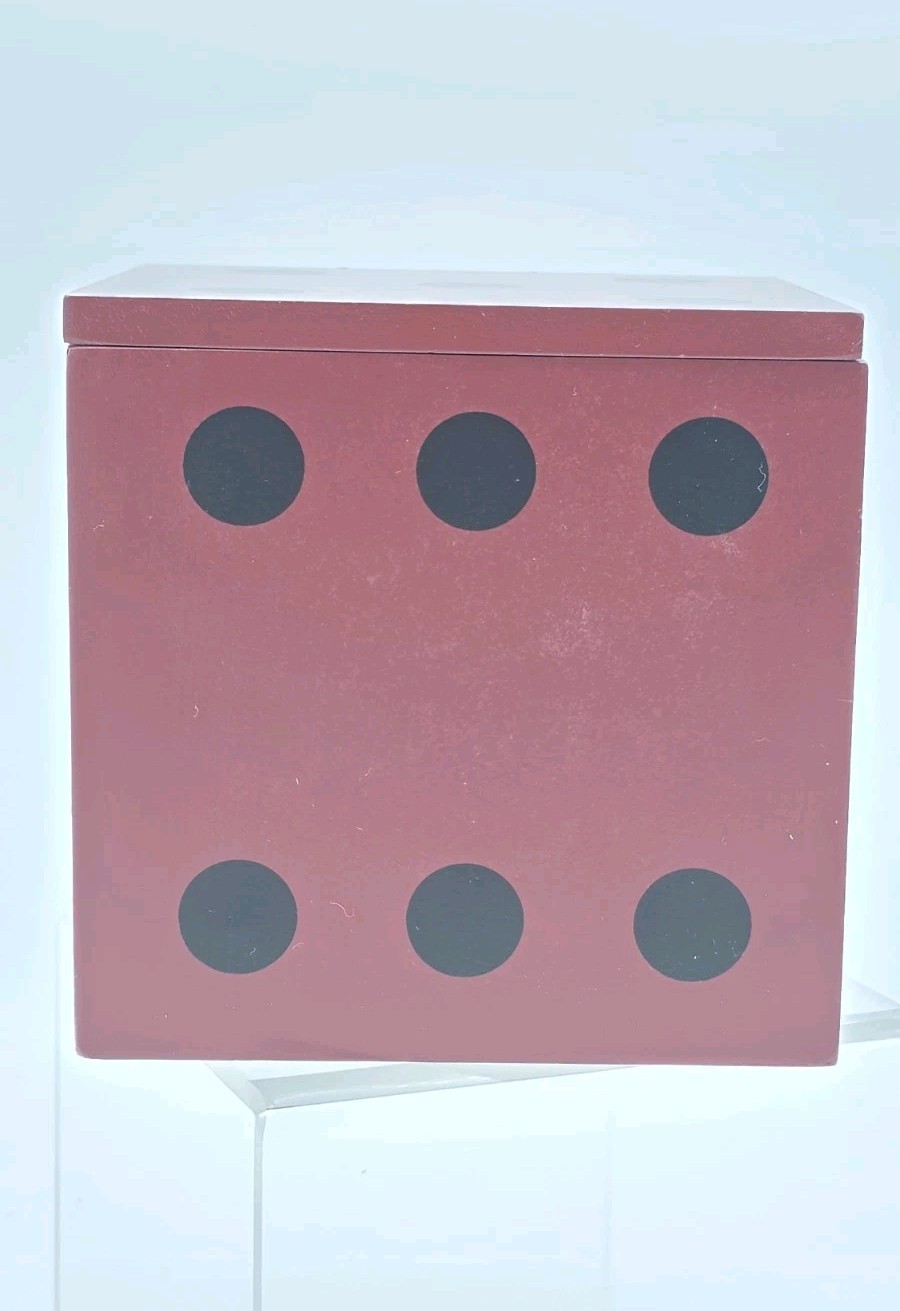 Liar’s Dice A Classic Bluffing Game from Front Porch Classics Preowned