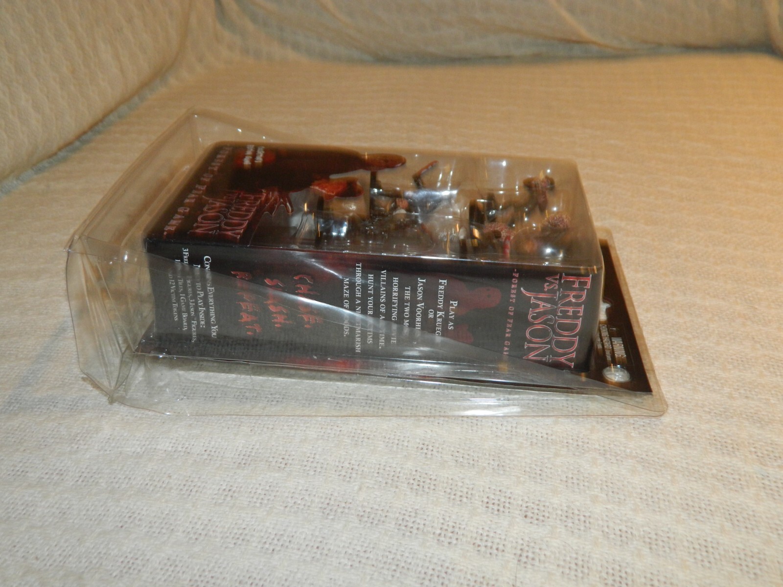 2010 Wizkids NECA Freddy vs Jason Forest of Fear Game NEW
