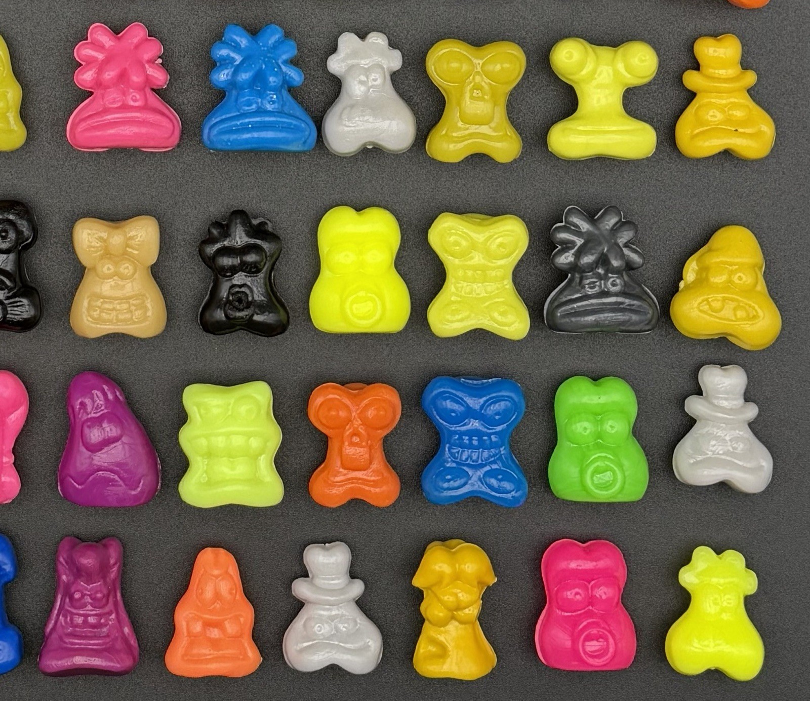 Classic Gogo’s Crazy Bones Series 1 Lot of 100 Mixed Figures Solid Variants