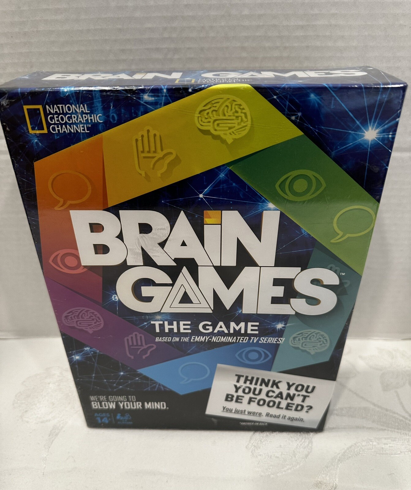 Brain Games The Game National Geographic TV Show Board Game 2015 New Sealed 👀🔥