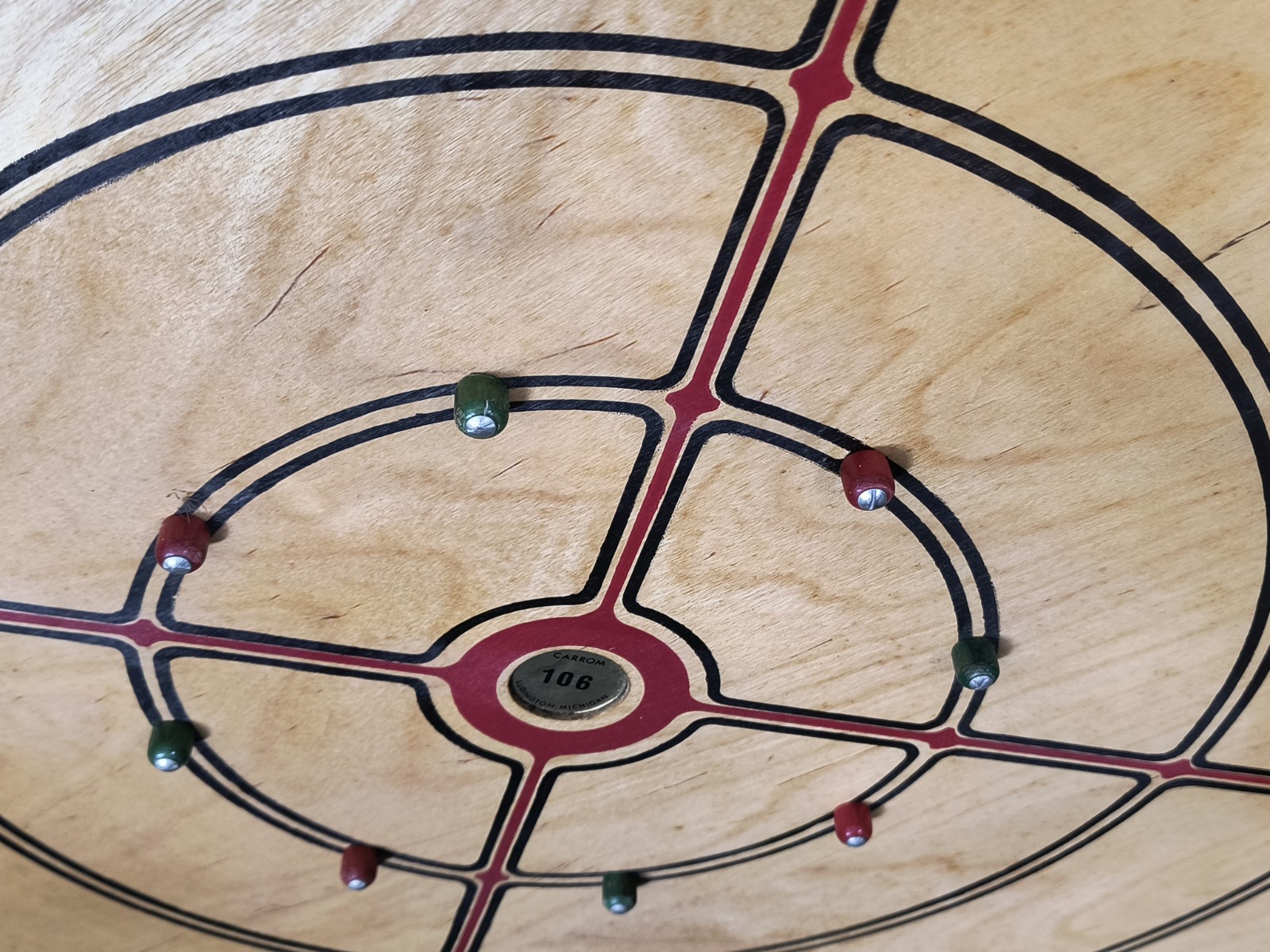 Carrom Board Strategy Game vintage antique w/ wooden pieces . Old . 24 Pieces