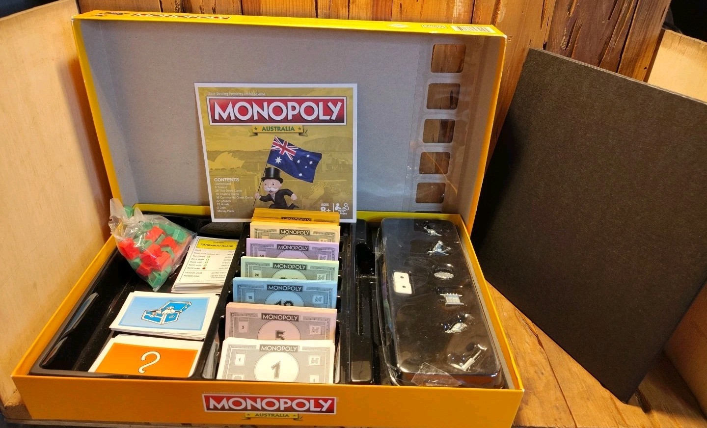 Monopoly Australia Special Edition Board Game Hasbro 2016 100% Complete