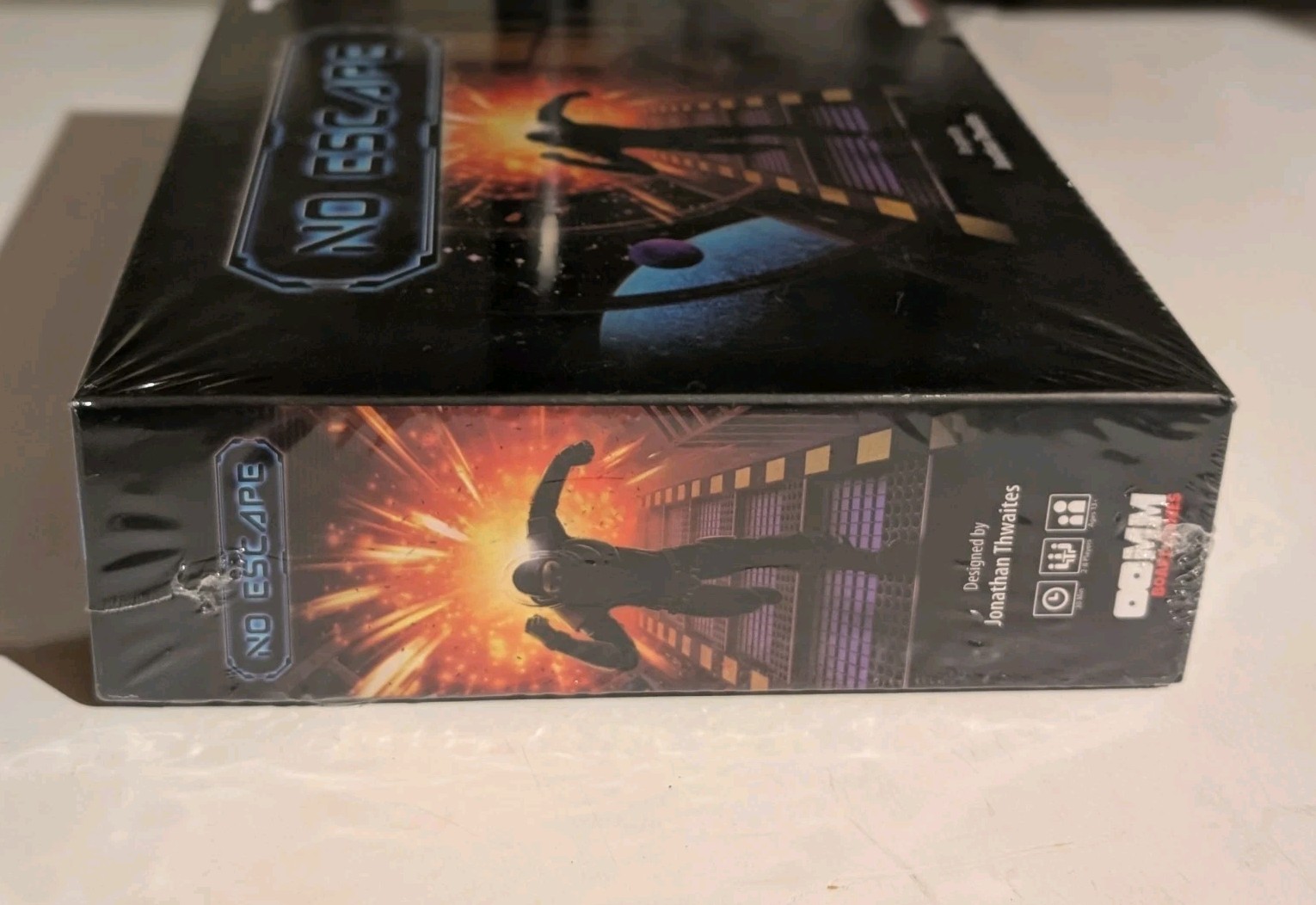 No Escape From Titan Station Strategy Maze OOMM Board Games Brand New Sealed