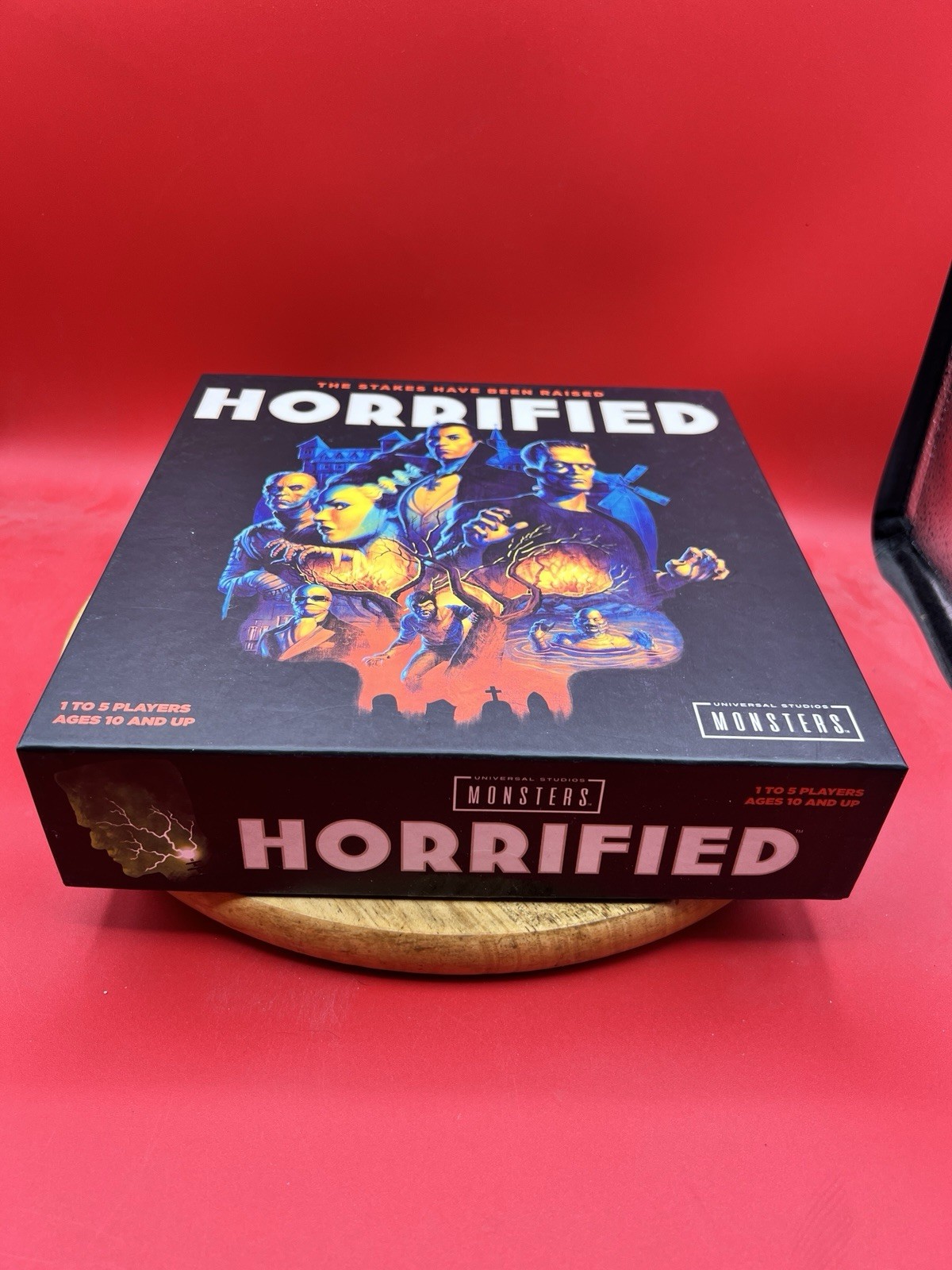 Horrified Universal Monsters Strategy Board Game Ravensburg