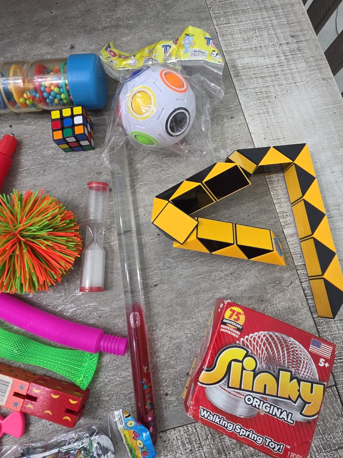 Large Lot Vibrant Sensory Fidget Toy 40+ pieces Rubiks Cube Slinky Tangle Puzzle