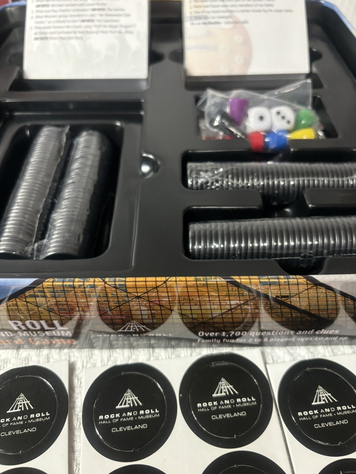 ROCK and ROLL Hall Of Fame and Museum Official Board Game – NEW OPEN BOX Family