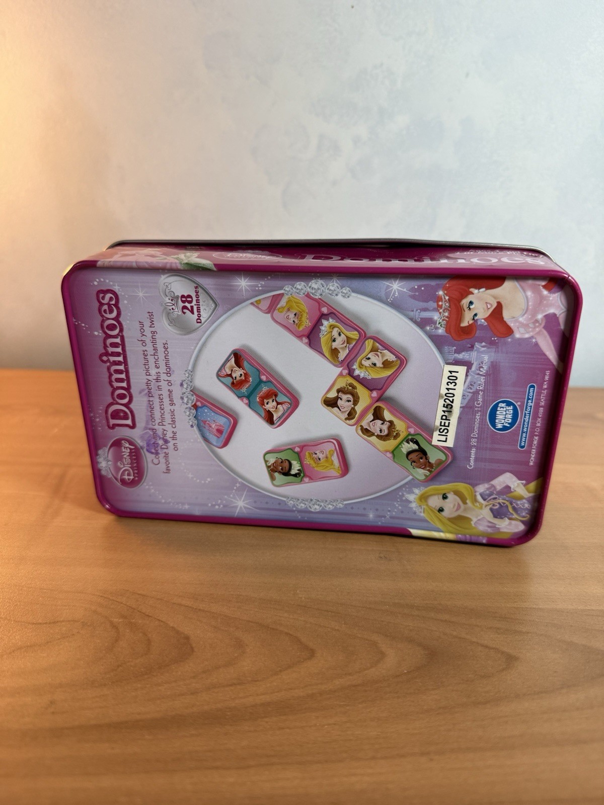 Disney Princess DOMINOES Game in Pink Metal Tin. Wonder Forge, SET COMPLETE