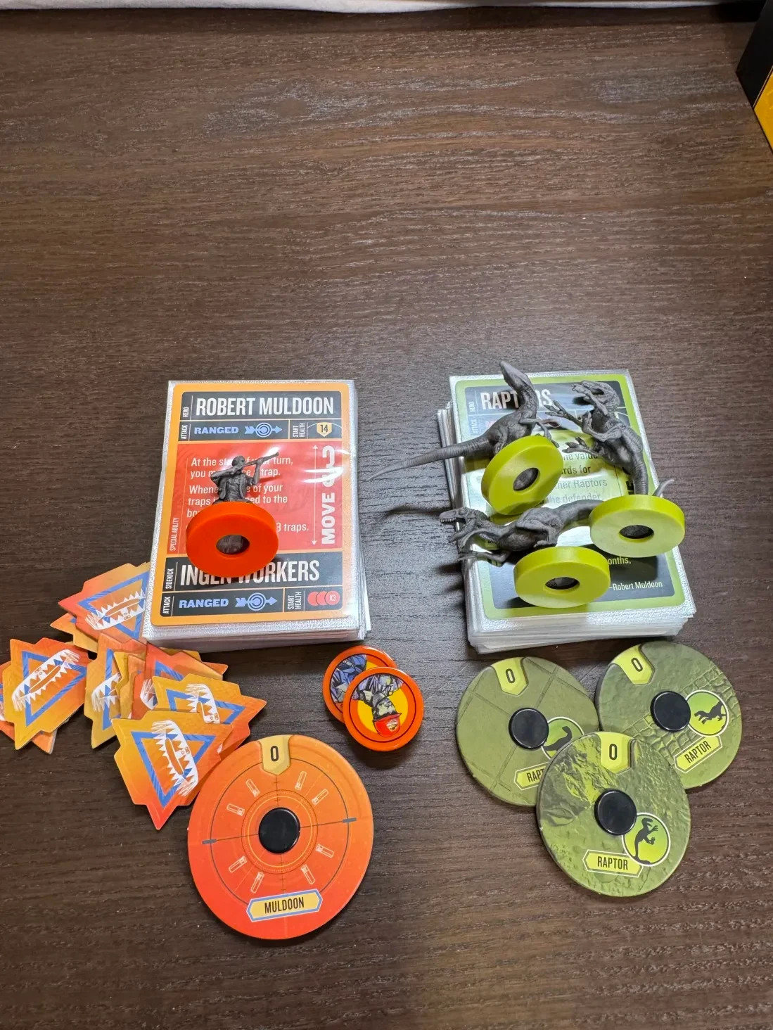 unmatched jurassic park: ingen vs. raptors good condition