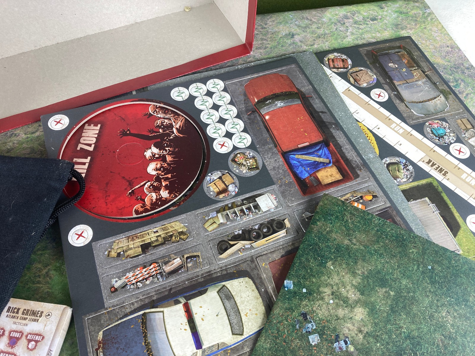 The Walking Dead All Out War Miniatures Game Kickstarter Edition