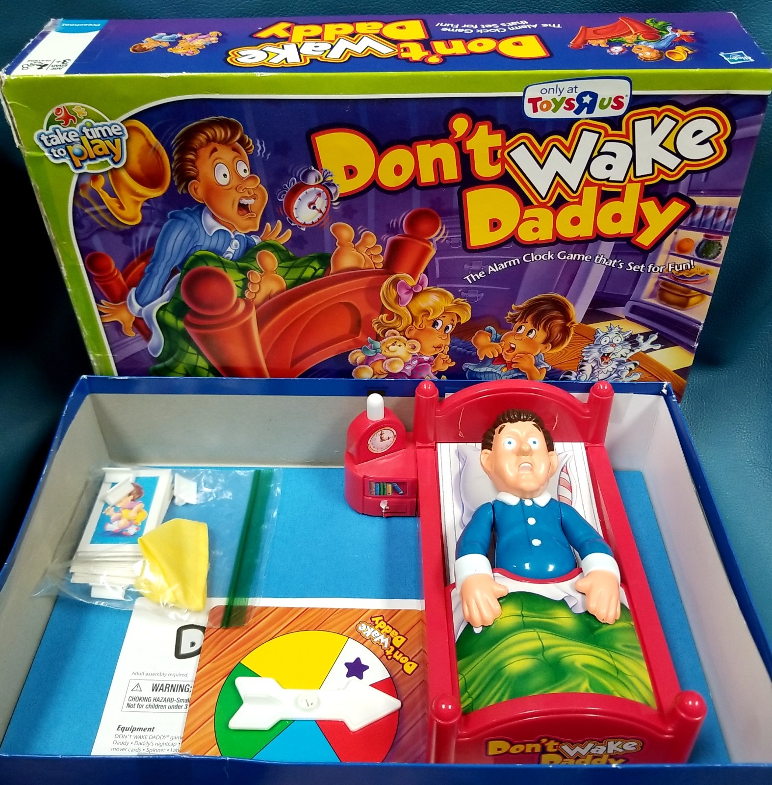 Toys r Us Hasbro Don’t Wake Daddy Alarm Clock Board Game 2011 WORKS COMPLETE