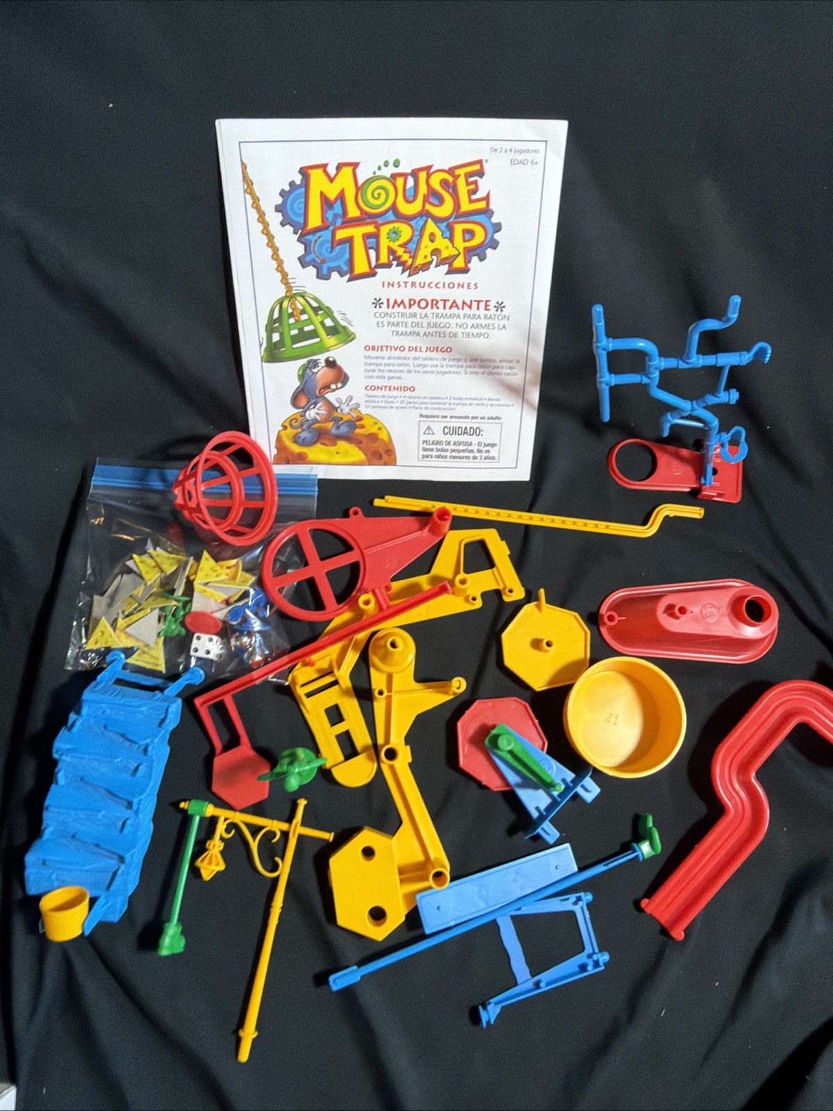 Hasbro 04657 Gaming Mouse Trap Board Game Complete!! 2005
