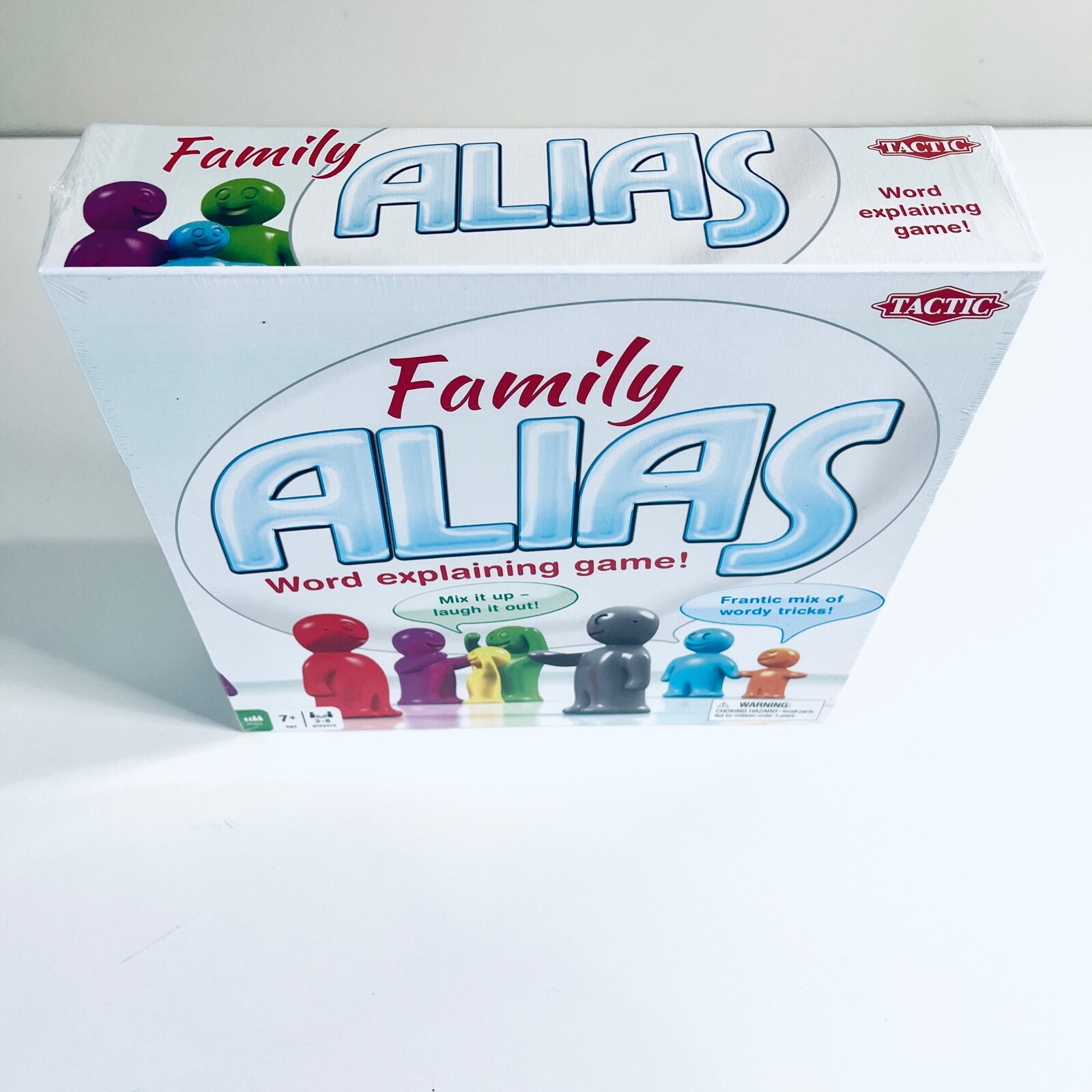 Word Explaining Game FAMILY ALIAS by TACTIC For 3-8 Players Ages 7 and up NIB