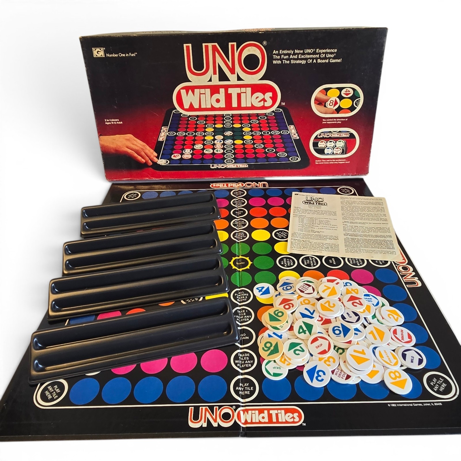 1982 UNO Wild Tiles Board Game **100% COMPLETE**