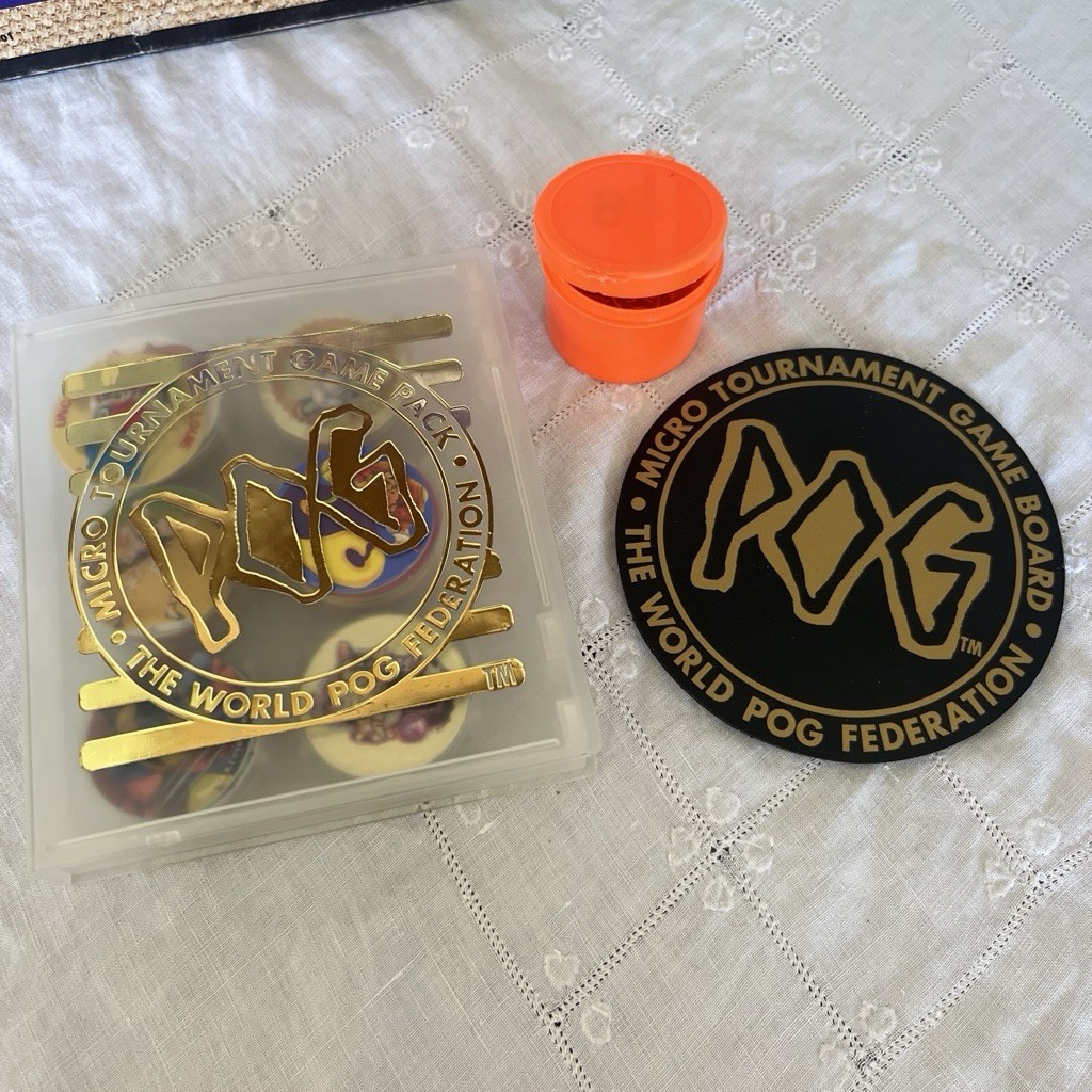 Vtg 1994 World POG Federation Micro Tournament Game Pack Case Board With Slammer