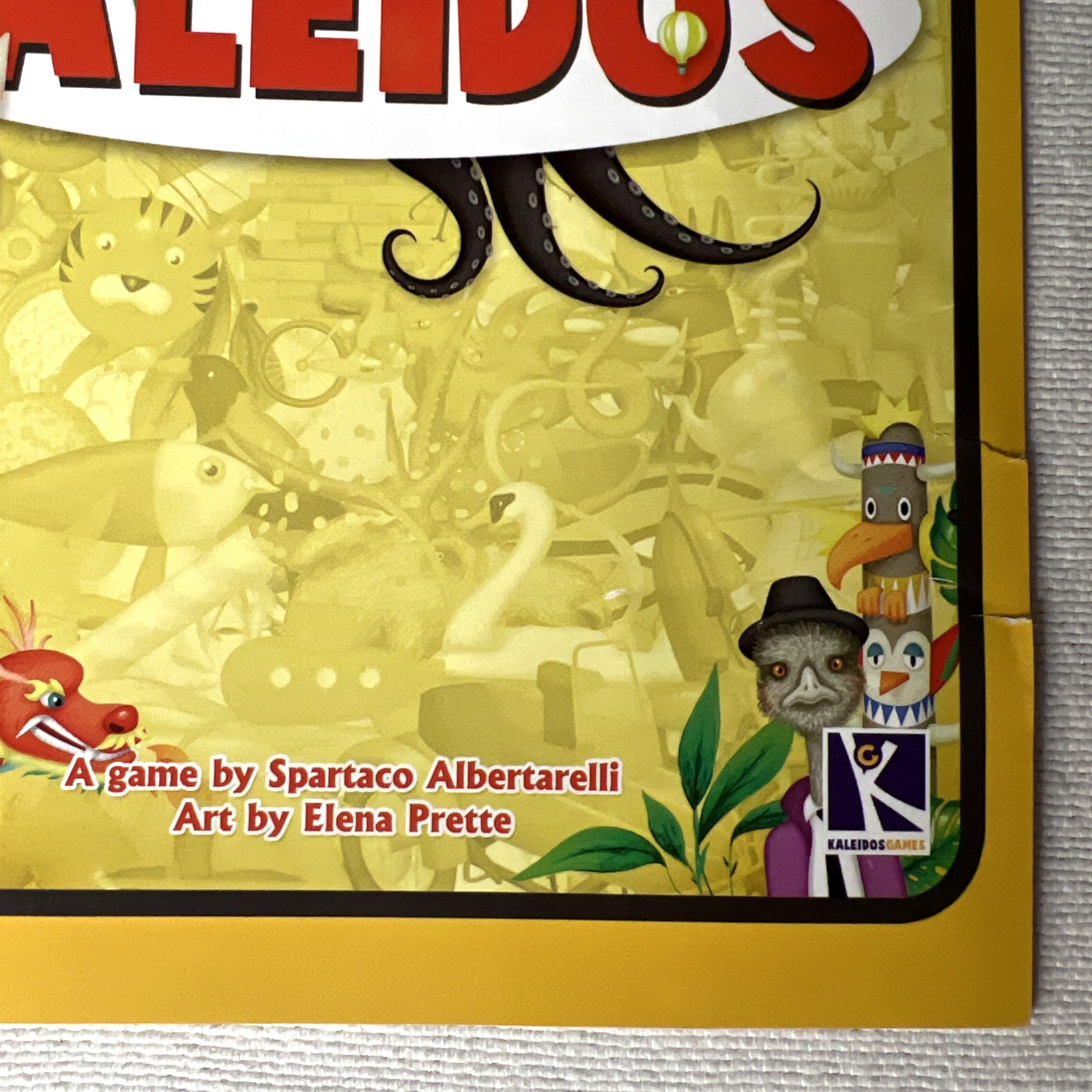 KALEIDOS: Italian Party Board Game 2016 by CMON, Art by Elena Prette, Ages 10+