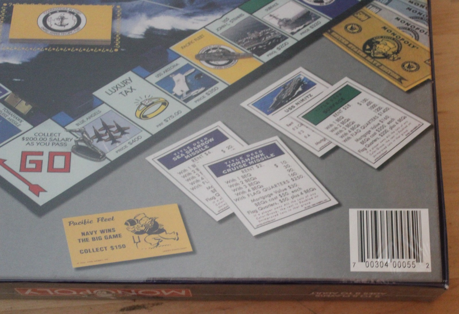 NEW/DAMAGED BOX MONOPOLY United States Navy Edition 1998