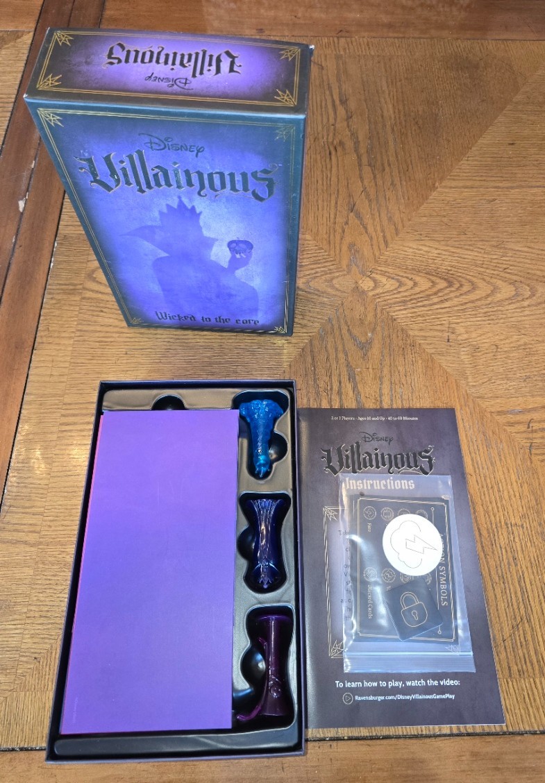 Disney Villainous Board Game: Wicked to the Core by Ravensburger. Great Shape!