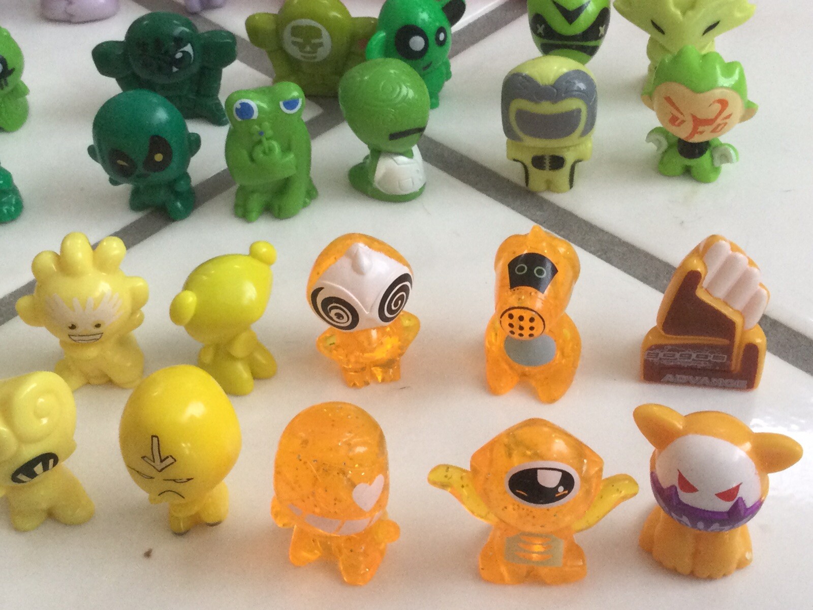 Large Lot of 148 Vintage GoGo’s Crazy Bones Mini Figurines GoGos