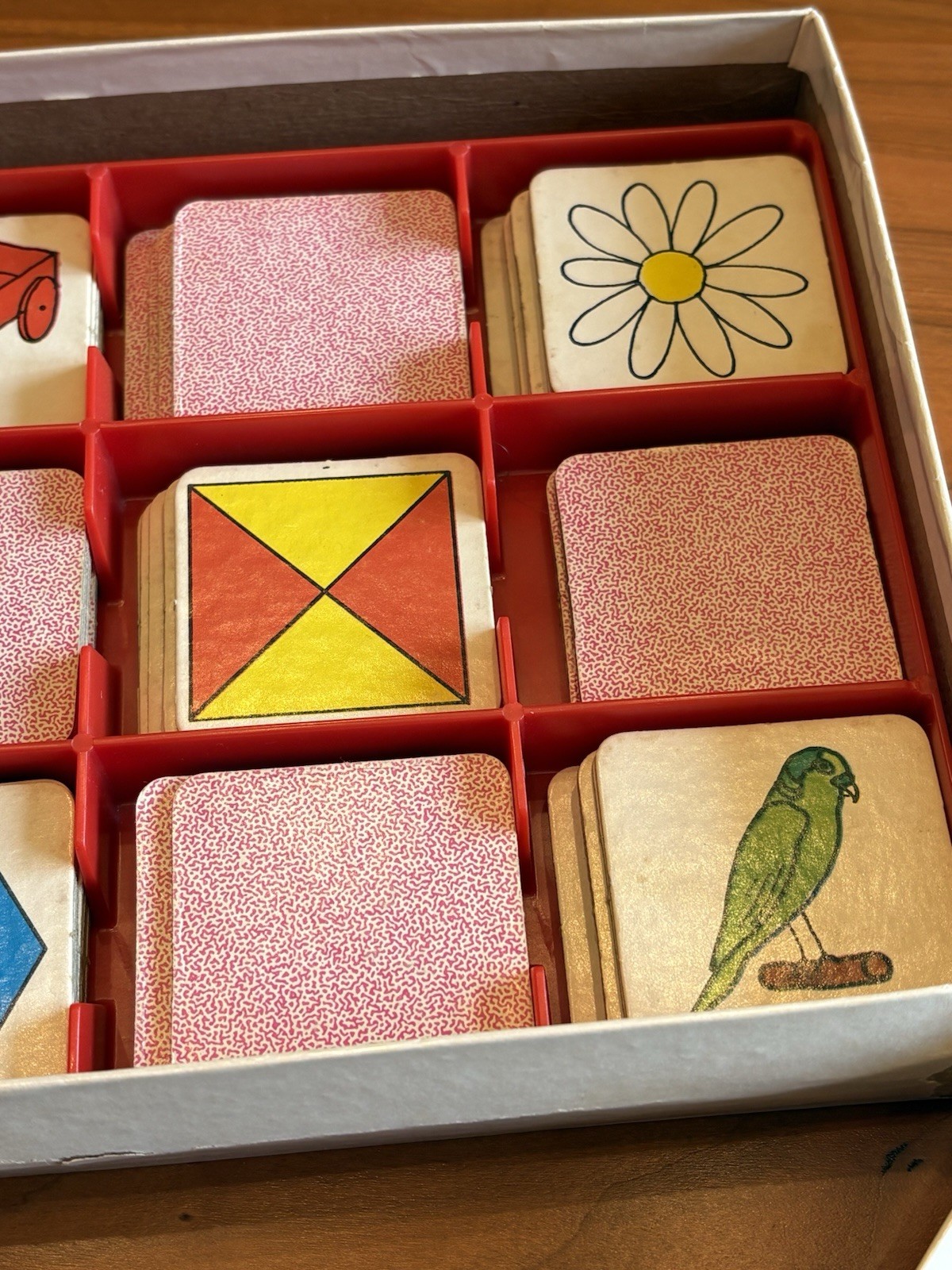 Vintage 1984 The Original Memory Card Matching Game Milton Bradley Complete!