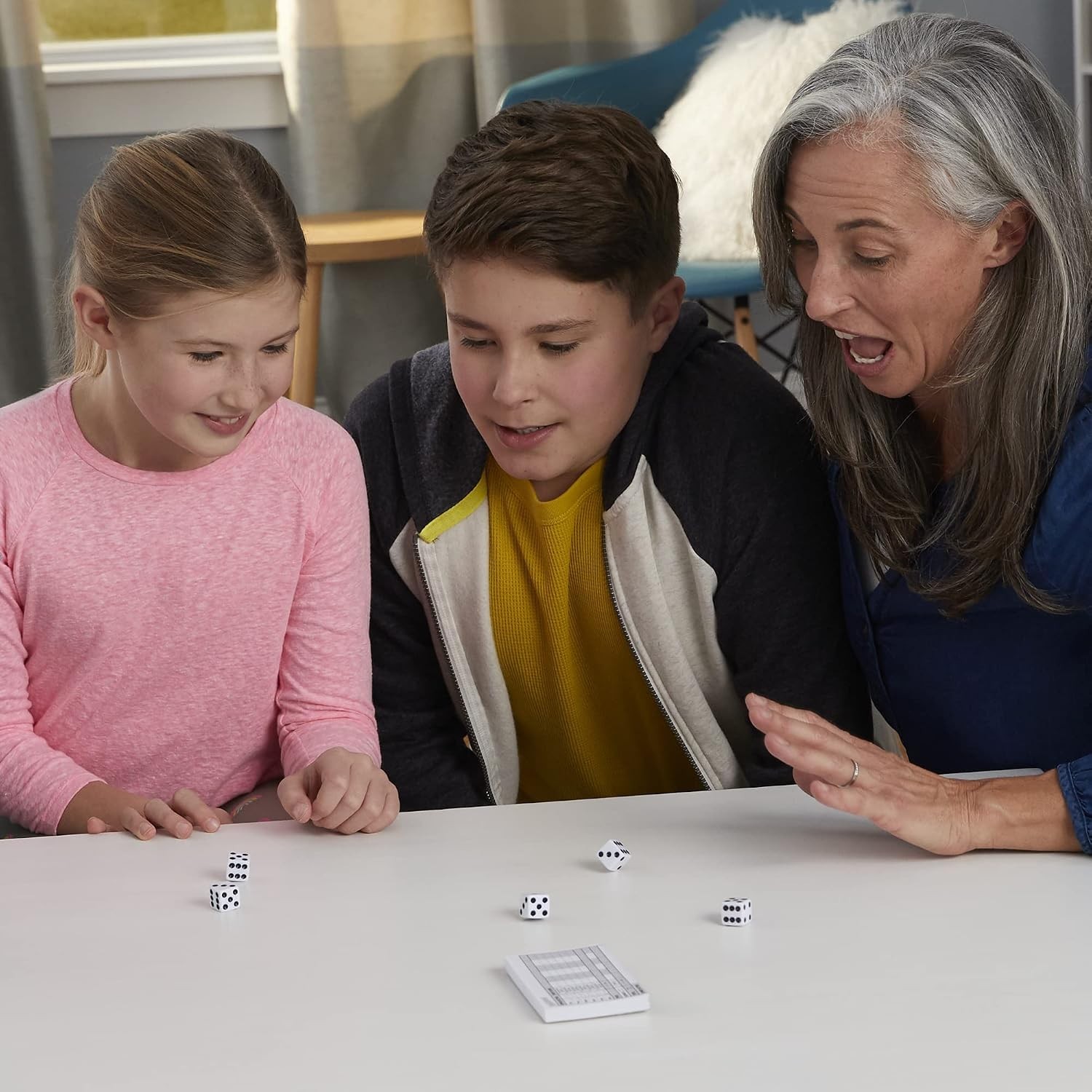Yahtzee Classic – Engaging Casino Dice Game for Family Fun & Brain Development