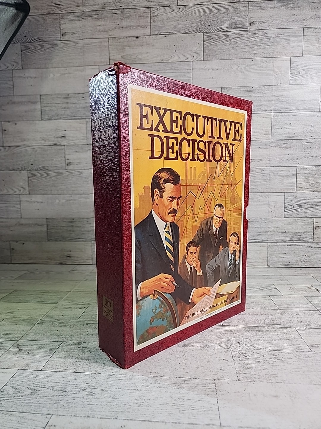 Vintage Bookshelf Board Game “EXECUTIVE DECISION” 1971 3M Faux Book
