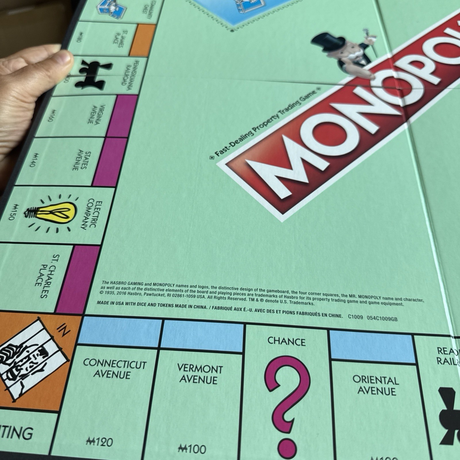 Monopoly Classic Board Game Hasbro Family Night 2-6 Players 2016 New Tokens