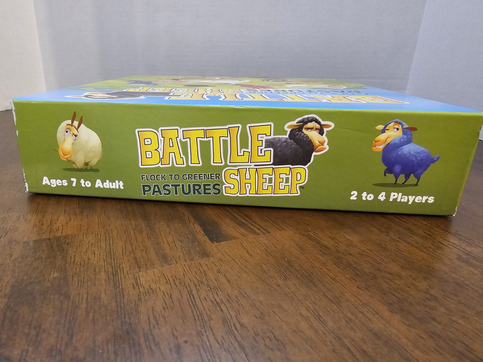 Battle Sheep Flock to Greener Pastures Game Complete! EUC! Award Winner Game