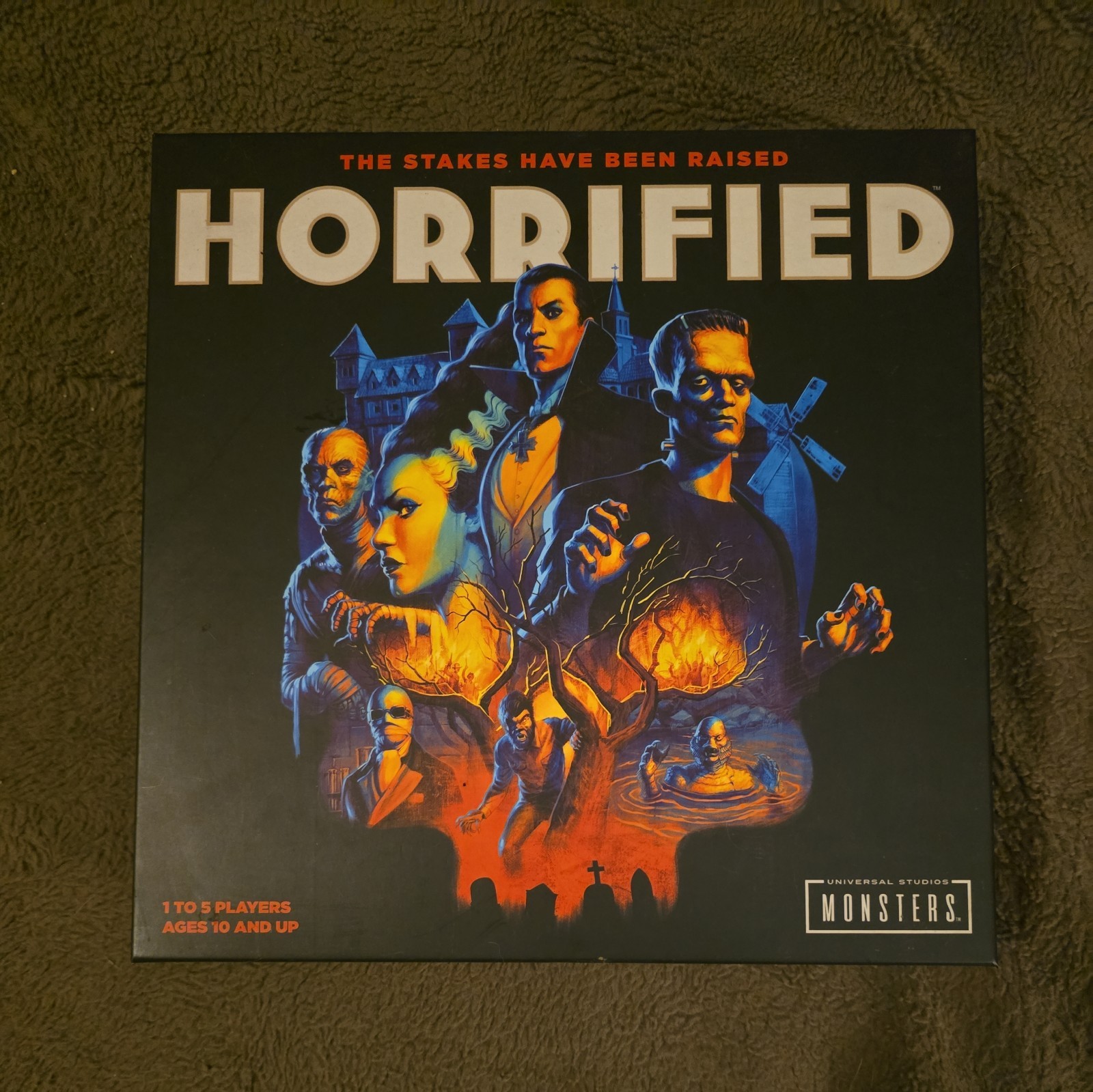 Horrified Board Game Universal Studios Monsters Ages 10 And Up New Sealed