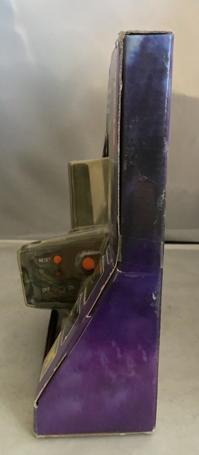 Plug It in and Play TV Games / 10 Games / Atari 2600 box Is In Rough Shape ￼