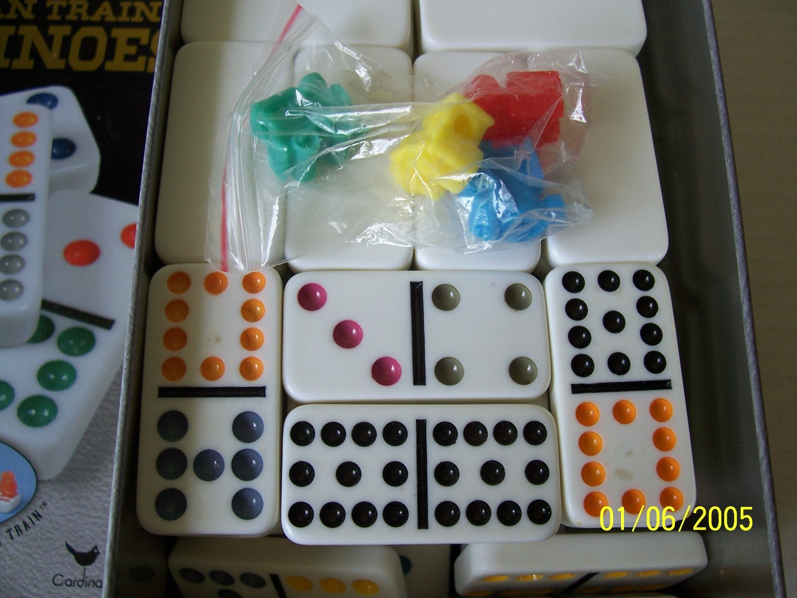 Cardinal Mexican Train Dominoes Set 91 Color Dot Double Twelve Tin Box Complete