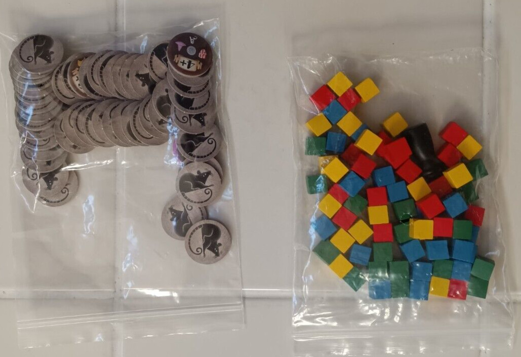 Rattus Core Game – Z-Man Games – Near Mint – COMPLETE SET