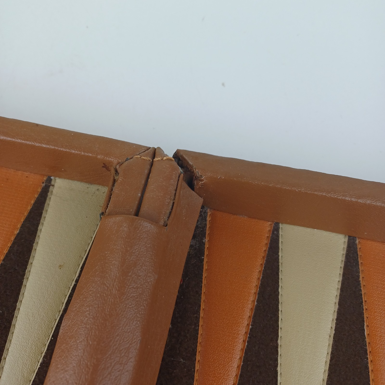 VTG Aries Travel Backgammon Set Brown Tan Orange Brass Score Slider 20″ x 15.5″