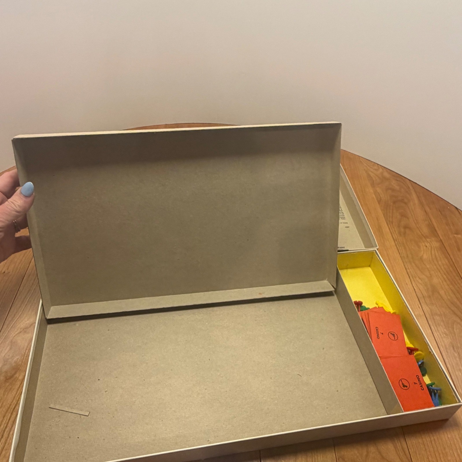 1964 James Bond Secret Agent 007 Game – Milton Bradley – Excellent Condition