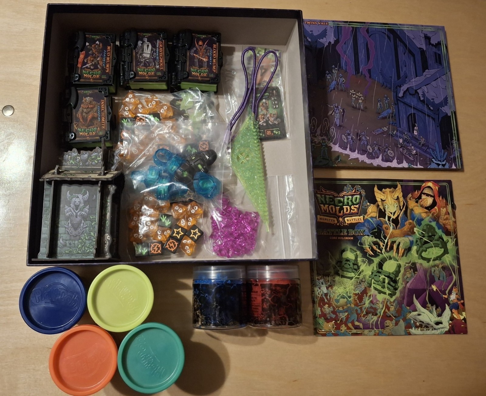 NECROMOLDS STARTER SET Battle Box + CALL TO ARMS Expansion + Kickstarter Extras!