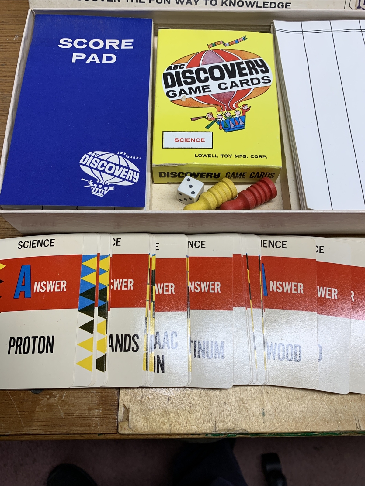 Vintage 1960’s LOWELL TOY MFG. Discovery #200 Learning Game SCIENCE Rare