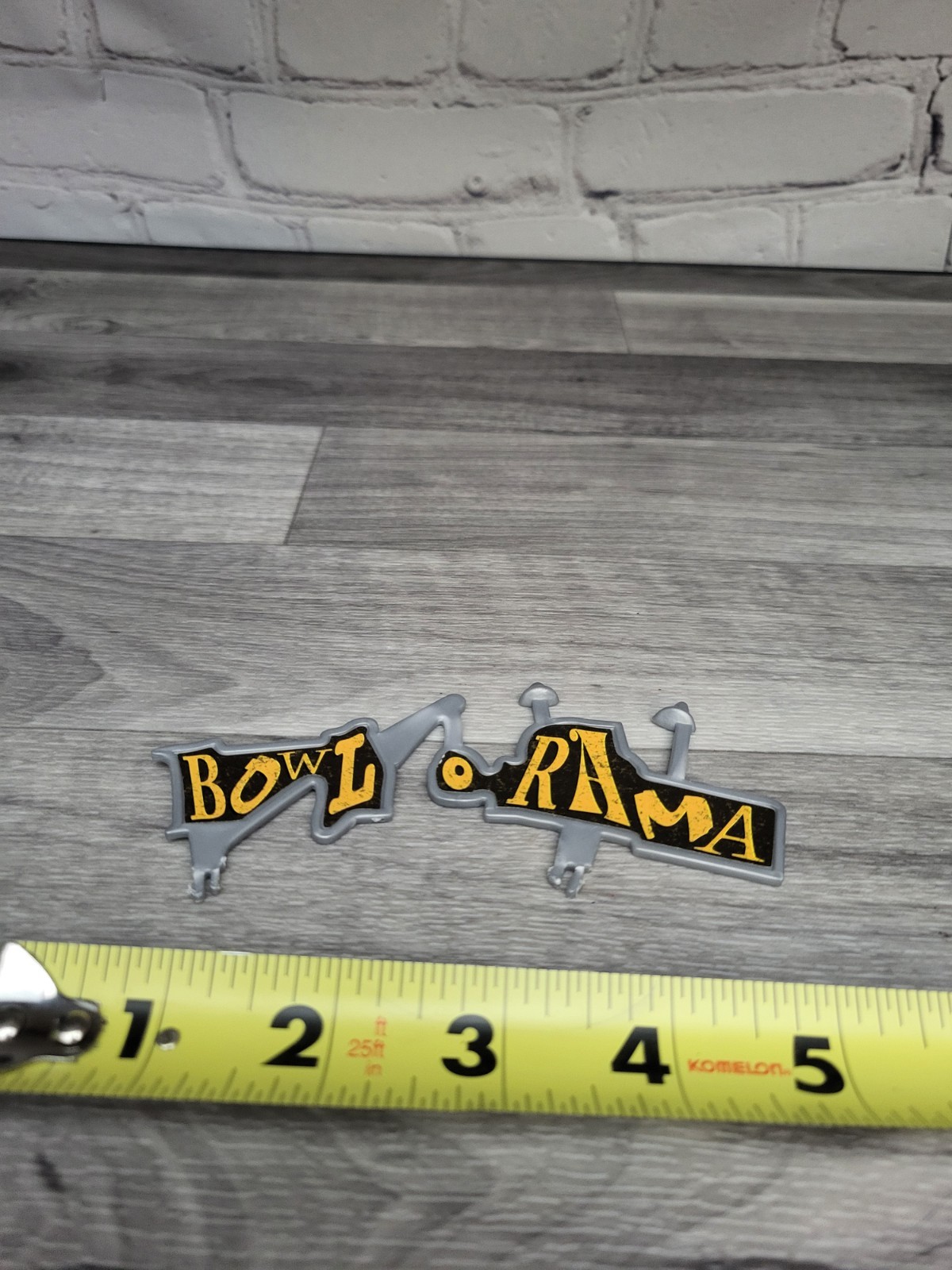 Disney Pixar Cars Maters Rollin Bowlin Game Bowling BOWL O RAMA Replacement Sign