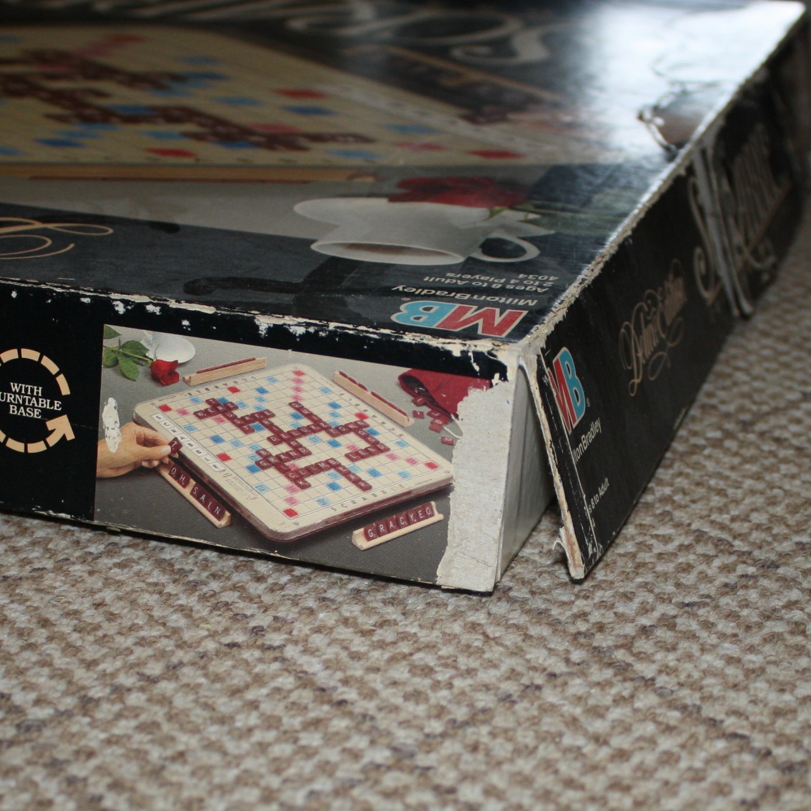 Scrabble Deluxe Edition Crossword Game with Turntable Base Red Tiles 1989