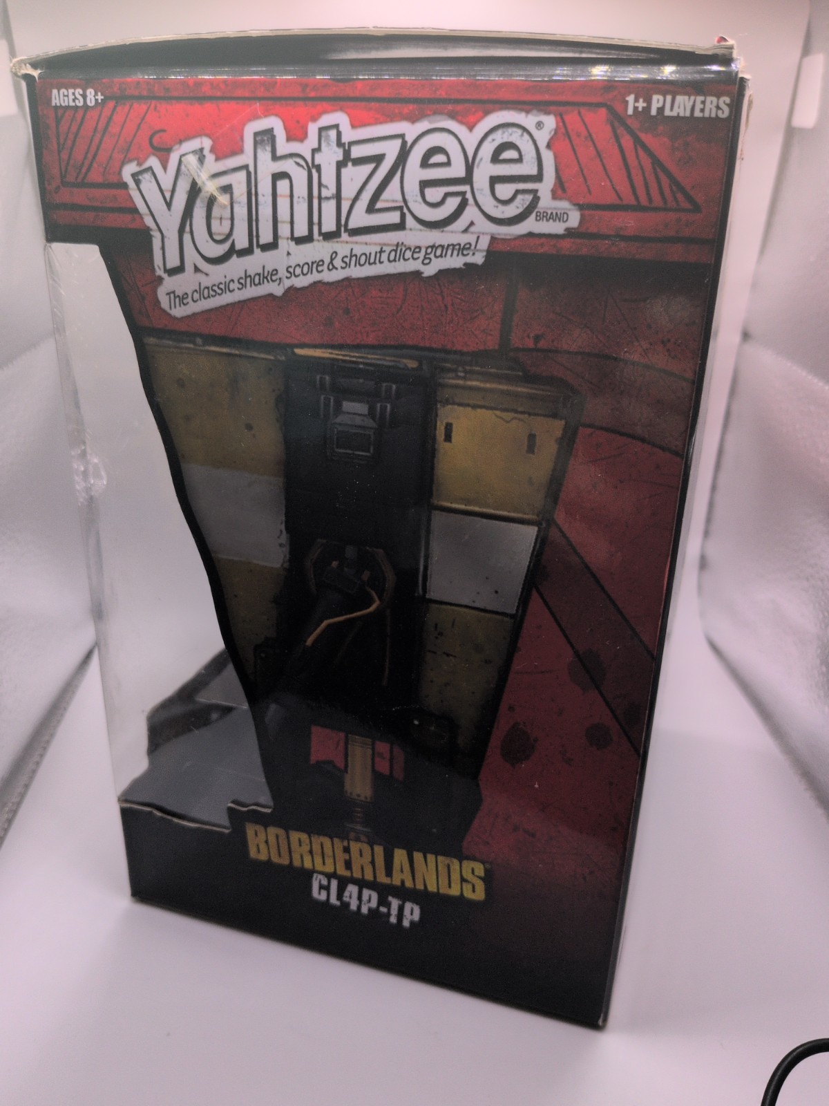 Borderlands CL4P-TP Clap Trap (Yahtzee Classic Dice Rolling Game) Cracked Box