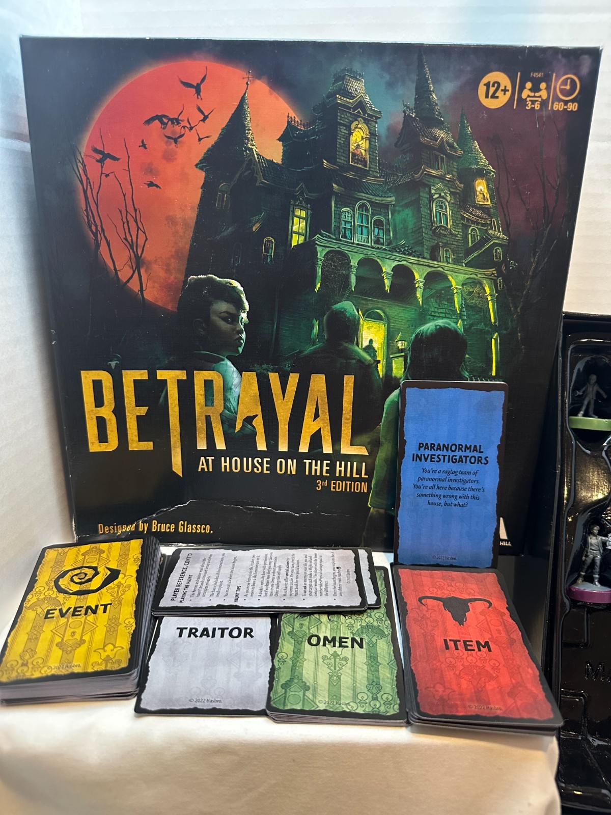 Hasbro HSBF4541 Betrayal At House On The Hill 3rd Edition Board Game
