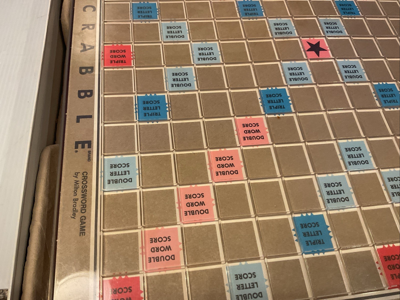 Milton Bradley 1989 #4034 Scrabble Deluxe Edition Board Game Complete Turntable