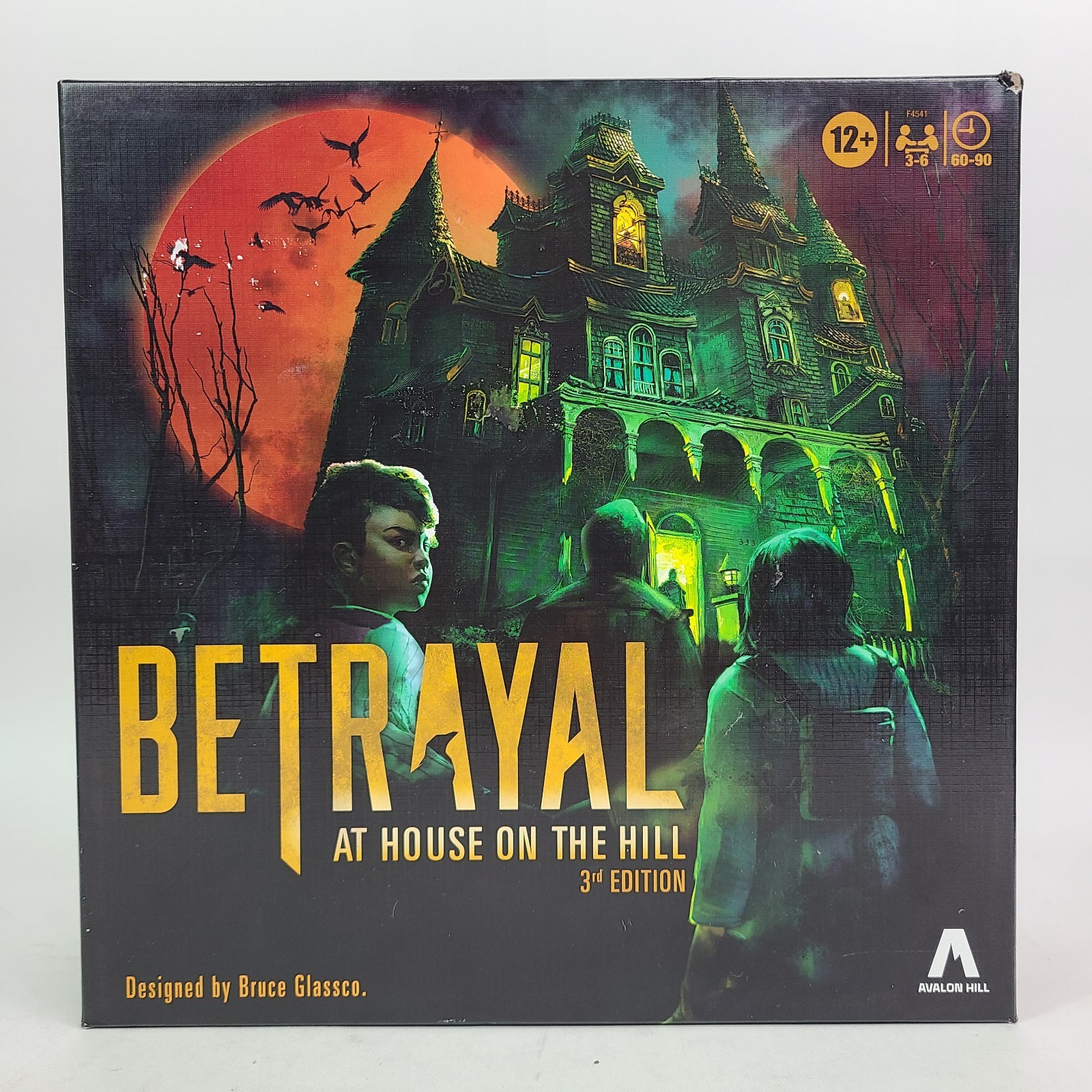 Avalon Hill Hasbro Gaming Betrayal at The House on The Hill 3rd Edition Open Box