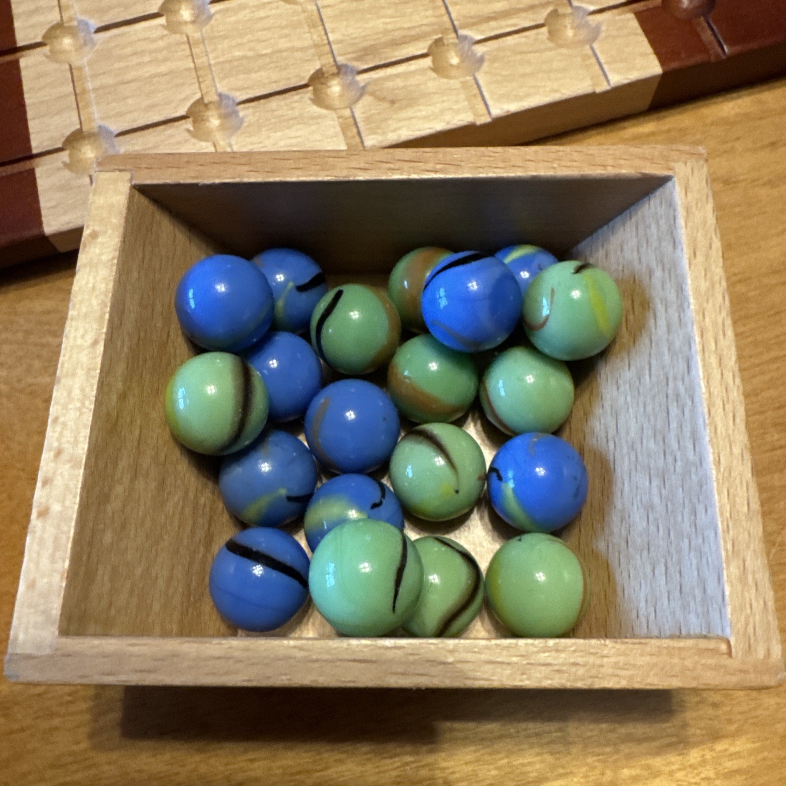 Rock Me Archimedes Marbles Brain Workshop Board Game (Used)