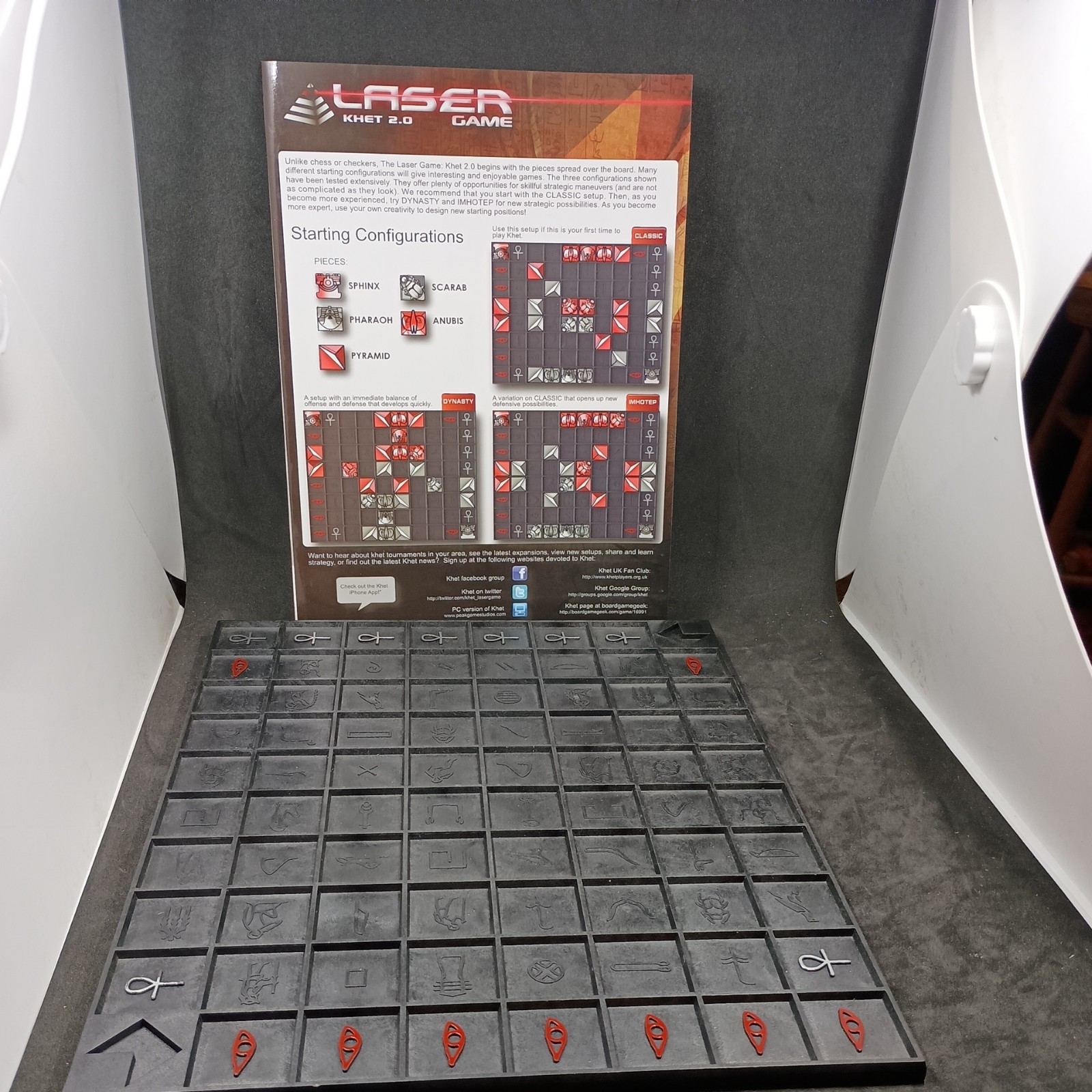Laser Khet 2.0 Board Game Innovention Toys Strategy Mensa Award – COMPLETE