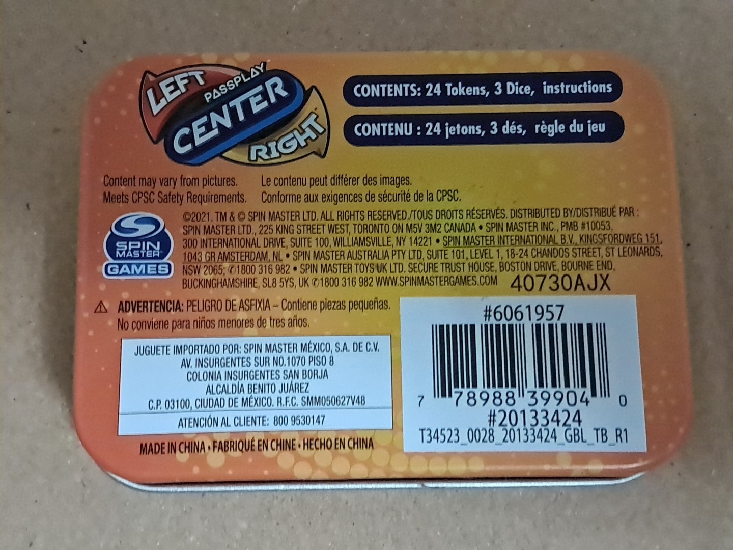 Left Center Right Family Party Game Gaming Orange Tin 8 Years+ Passplay